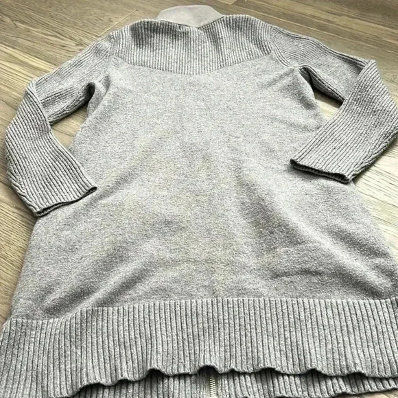 Ellie | Long grey knit zip up cardigan sweater - Picture 9 of 10